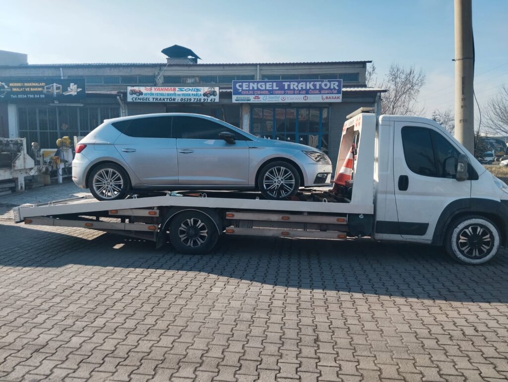 WhatsApp Image 2025-12-28 at 22.00.17